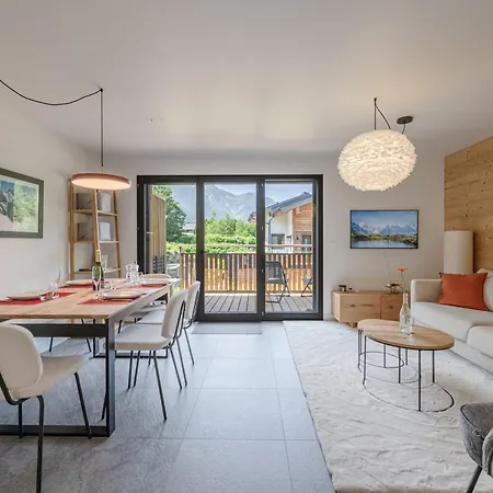 Moderne A Avec Parking Et Wifi - Fr-1-343-265 Chamonix